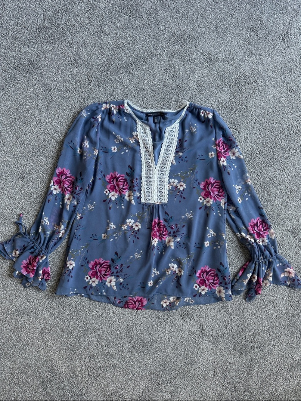 White House Black Market Blue Floral Blouse with Pink Accents